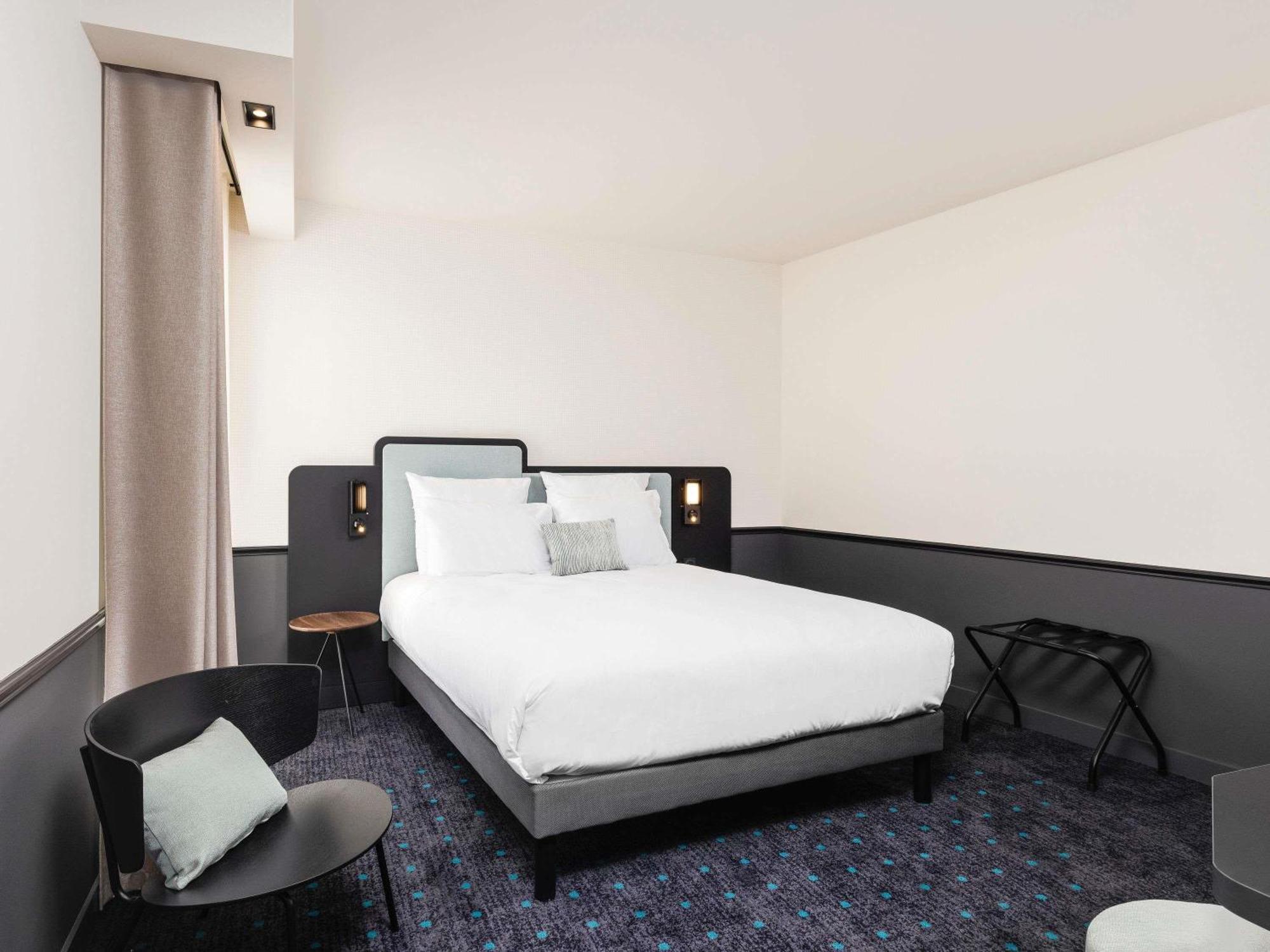 Classic Double Room,1718517093:JPEG